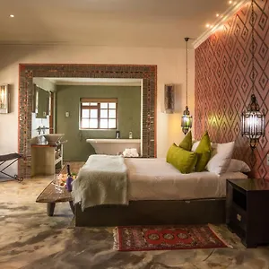 4* Hotel Singa - Lion Roars &